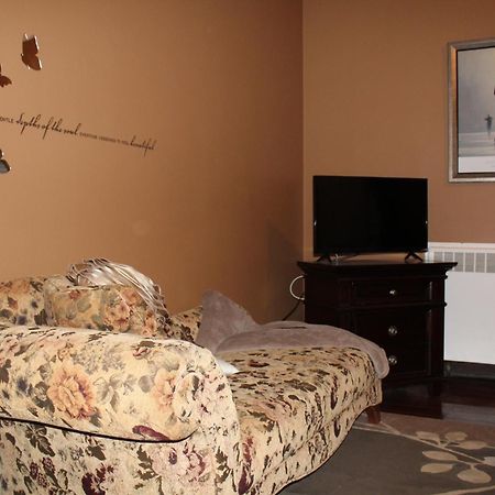 شاوث هيفن Monroe Manor Inn الغرفة الصورة